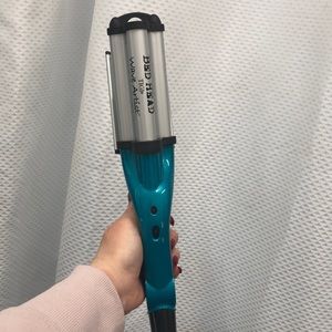 Bed head crimped by TIGI- lightly used